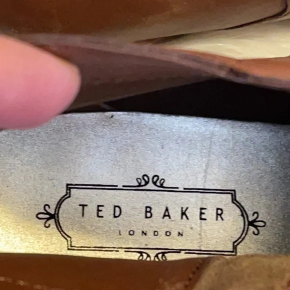 TED BAKER LEATHER BOOTIES - Picture 6 of 7